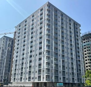 Exterior - 3-bedroom apartment in delightful Hulhumale' with AC, Wi-Fi and Full kitchen. (Male)