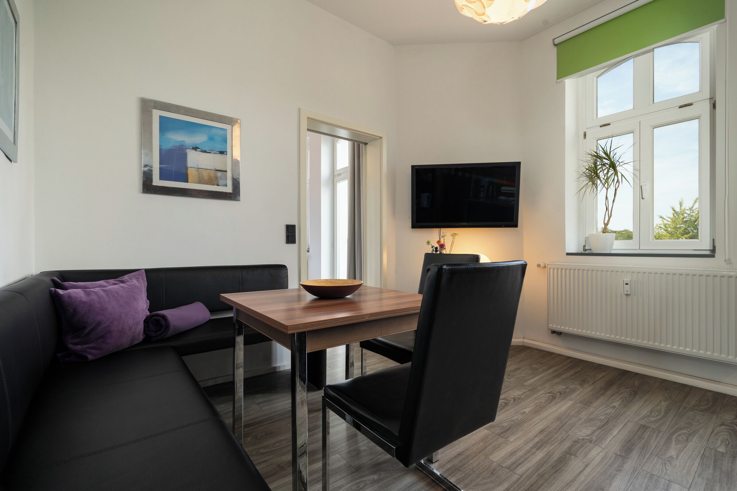 Fernseher, Stereoanlage