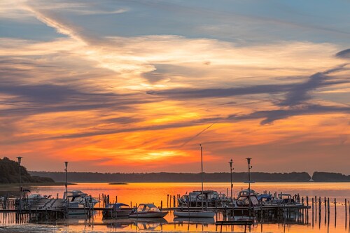 "MöwenKieker" Vacation Home with a Fireplace and a Covered Terrace