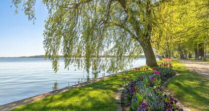 Vacation apartment SeeSuit directly at the Kölpinsee