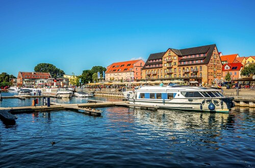 "CityFlair" Vacation Apartment at the Marina in Waren (Müritz)
