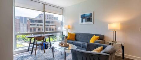 Televisio, työhuone