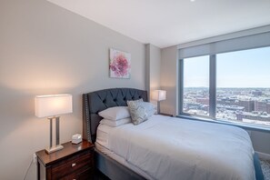 1 bedroom, desk, iron/ironing board, WiFi