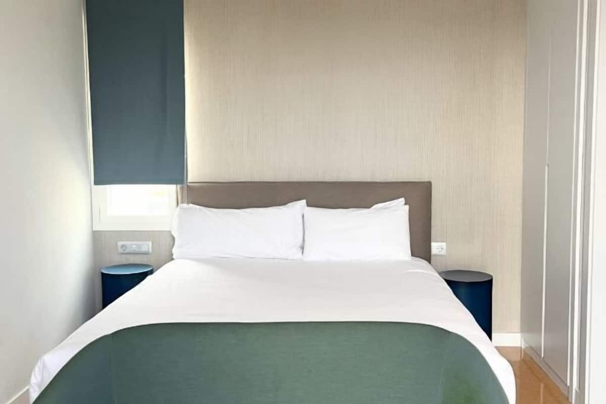 1 Schlafzimmer, Zimmersafe, laptopgeeigneter Arbeitsplatz