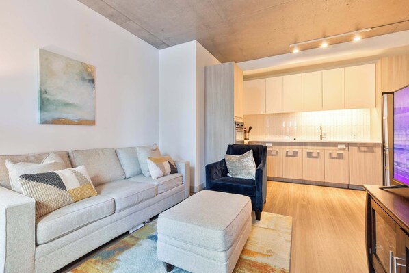 Télévision, espaces bureaux