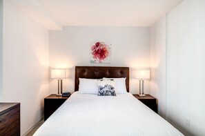 1 bedroom, desk, iron/ironing board, WiFi