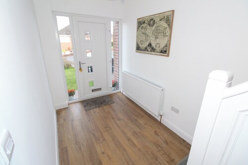 Closer to International Ice Bowl & Ulster Hospital