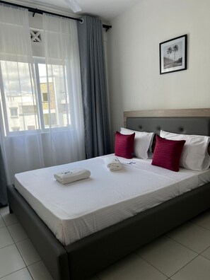 2 bedrooms, iron/ironing board, free WiFi, bed sheets - Urban bliss homes Apartment in Mombasa Kenya
1 and 2 bedroom Apartment with AC
(Mombasa)