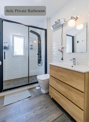 Hair dryer, towels, soap, shampoo