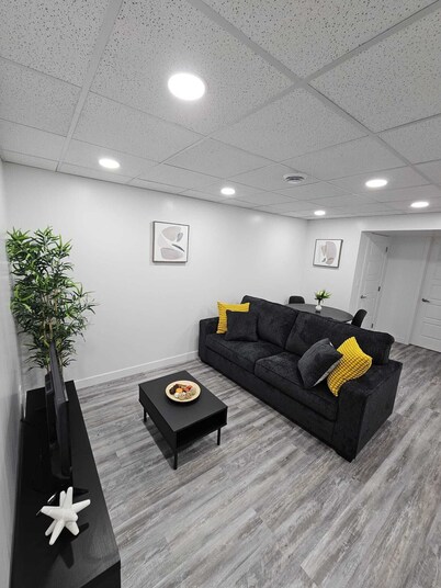 Modern Basement suite with seperate entrance close to grocery, restaurant & mall