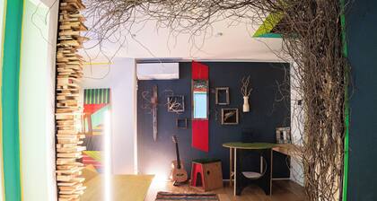 Spacious Artistic Tokyo Apartment - Near Shibuya, Perfect for Families & Groups