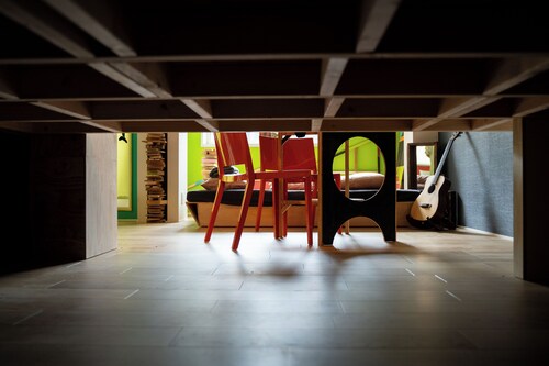 Spacious Artistic Tokyo Apartment - Near Shibuya, Perfect for Families & Groups