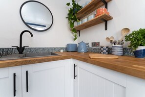 Apartment | Internet - Host Stay Islingword Studio (Brighton)