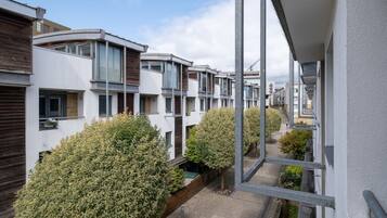 Apartment | 4 bedrooms, Internet