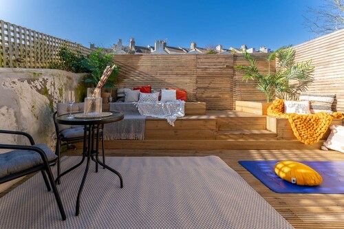 Host Stay Round Hill Apartment