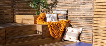 Host Stay Round Hill Apartment