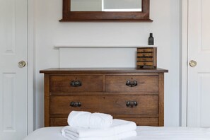 Apartment | 2 bedrooms - Host Stay Preston Park Apartment (Brighton)