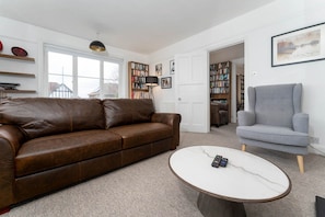 Apartment | 2 bedrooms - Host Stay Preston Park Apartment (Brighton)