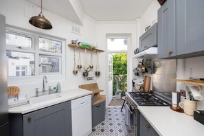 Apartment - Host Stay St Aubyns Coastal Retreat (Hove)