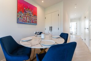 Apartment | 2 bedrooms - Host Stay Valley Gardens Apartment (Brighton)