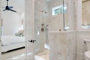Shower, hair dryer, towels
