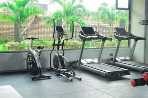 Fitness facility - Modern 3BR Kileleshwa 2 Kingbeds + Coffee House

 (Nairobi County)