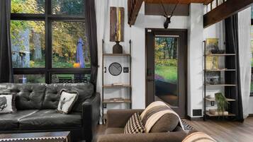 Fernseher, Kamin, Arbeitsbereiche