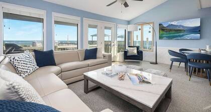 Beachfront, Heated POOL, Golf Cart & EV Charging