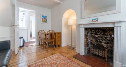 Host & Stay | The Navy at Frederick Gardens