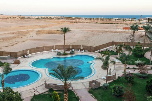 Al Saraya Sahl Hasheesh