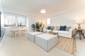 TV, offices - Host & Stay | Sea View Marine Parade (Brighton and Hove)
