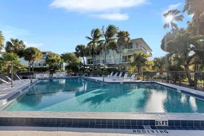 Unclassified image, 2 of 34, button - Waters Edge (Marathon)