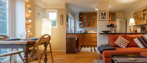 Televisio, työhuone