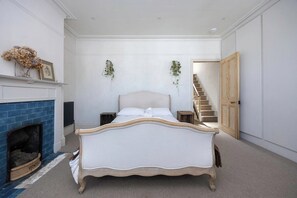 4 Schlafzimmer, Bügeleisen/Bügelbrett, WLAN, Bettwäsche