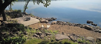 Luxury Family 5BR Lakefront private boat launch