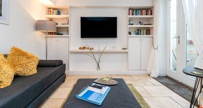 Host & Stay | Seven Dials Apartment