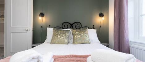 2 Schlafzimmer, Bügeleisen/Bügelbrett, WLAN, Bettwäsche