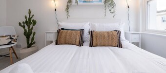 Host & Stay | Good Vibes at Buckingham