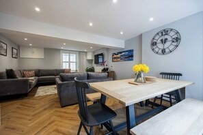 Dining - Host & Stay | Brighton Laines House (Brighton and Hove)