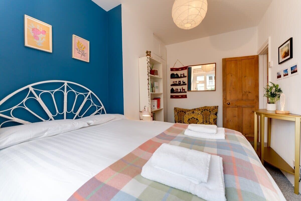 2 bedrooms, iron/ironing board, travel crib, WiFi