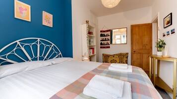 2 bedrooms, iron/ironing board, travel crib, WiFi