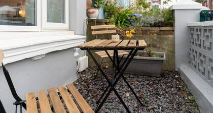 Host & Stay | Shanklin House