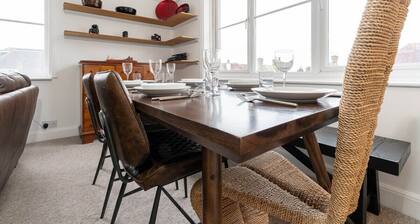 Host & Stay | Preston Park Apartment