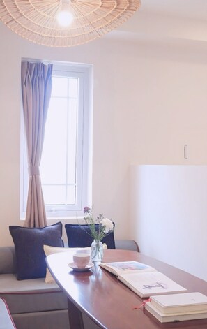 Coffres-forts dans les chambres, bureau, chambres insonorisées