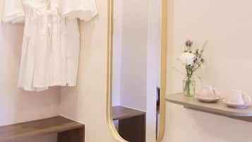 Coffres-forts dans les chambres, bureau, chambres insonorisées