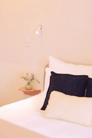 Premier Double Room, 1 King Bed, City View | In-room safe, desk, soundproofing, iron/ironing board