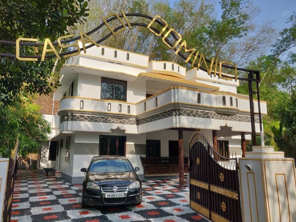 Exterior - Private studio at Casa Di Dominici
(Kerala)