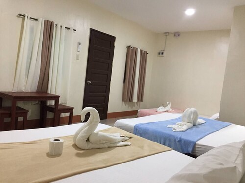 Junlyn APartelle Barkada Room

