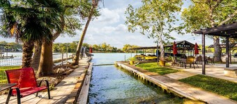 Boat Slip/WaterSlide/Outdoor Kitchen/Paddle Boards