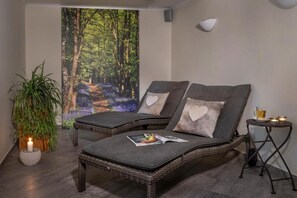 Sauna, tina de hidromasaje, baño de vapor y tratamientos corporales 